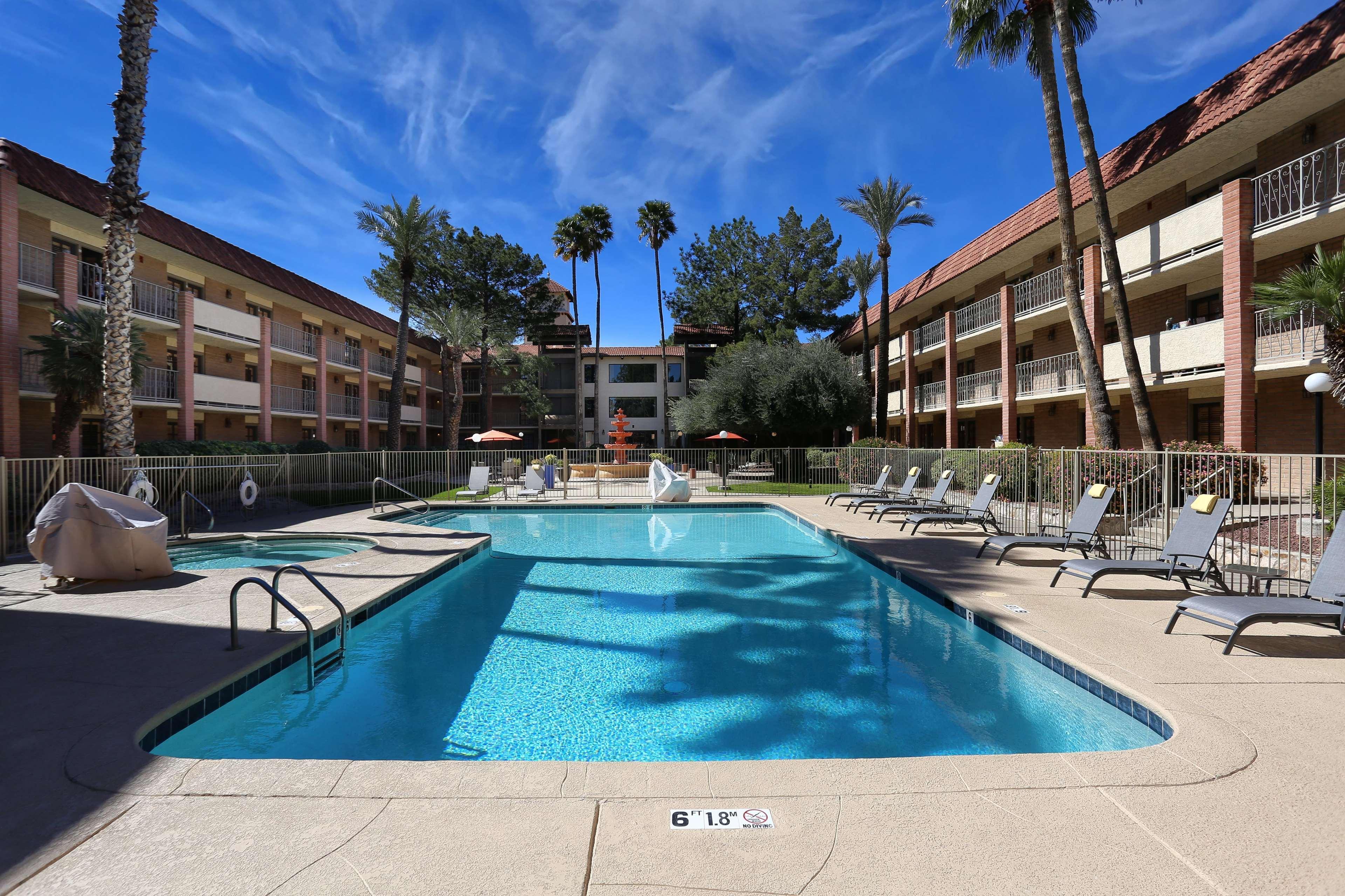 Doubletree Suites By Hilton Tucson Airport מראה חיצוני תמונה