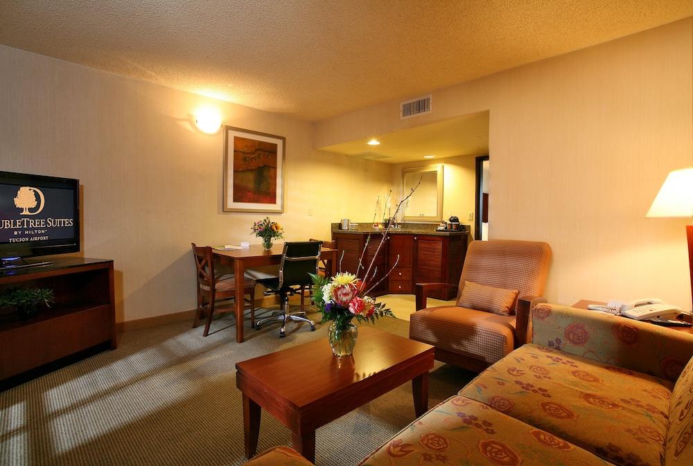 Doubletree Suites By Hilton Tucson Airport מראה חיצוני תמונה